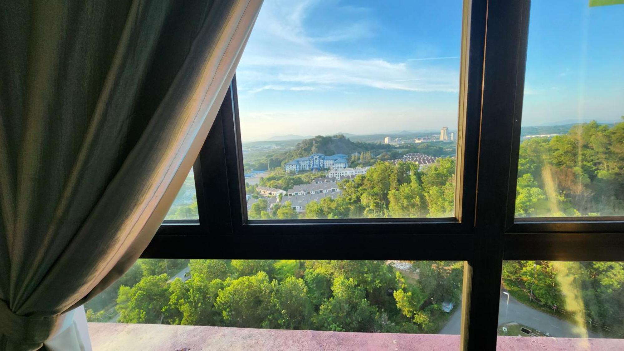 Pixie At The Heights Melaka Apartment Ayer Keroh